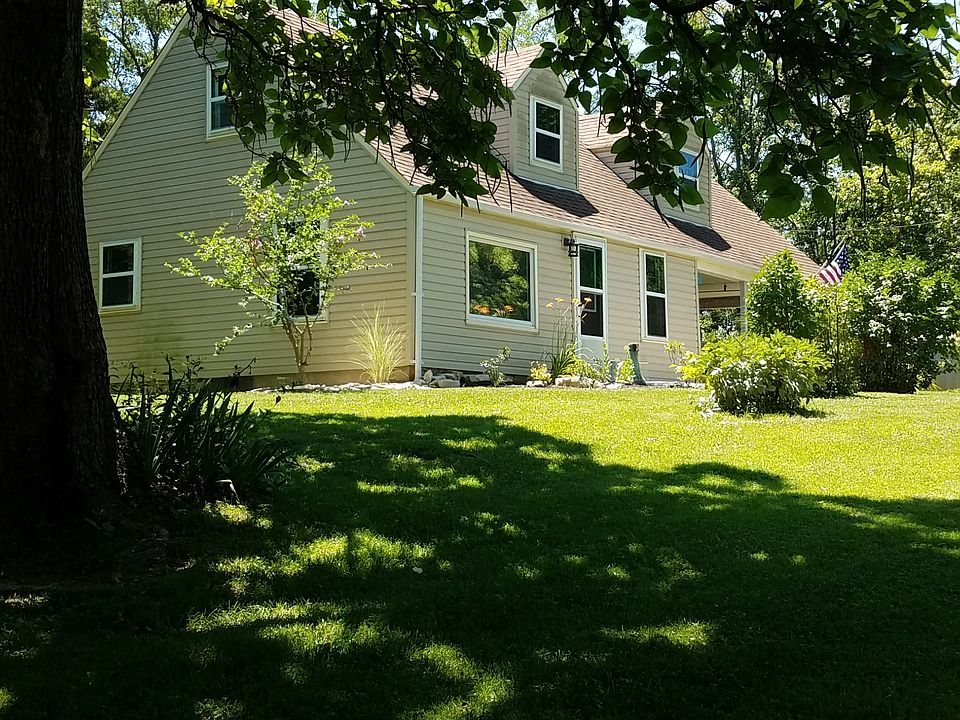 2nd image of 212 C C Camp Rd