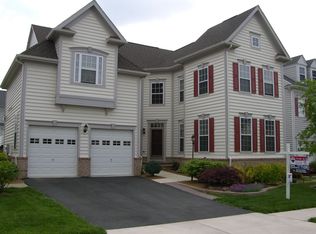 22753 Highcrest Cir, Ashburn, VA