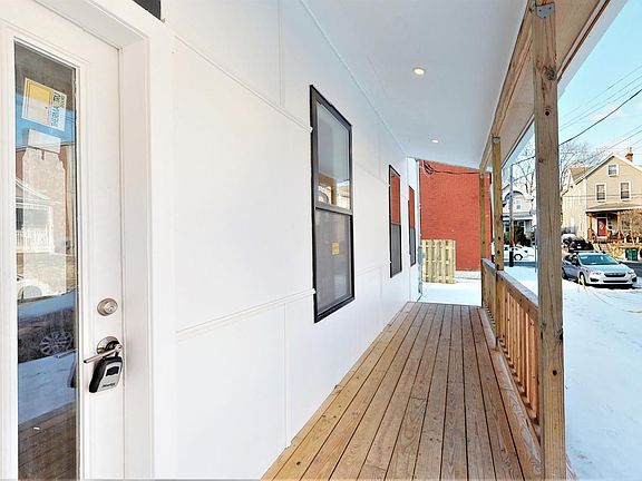 4th image of 4247 Mad Anthony St