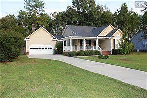 2nd image of 24 Southern Oak Dr