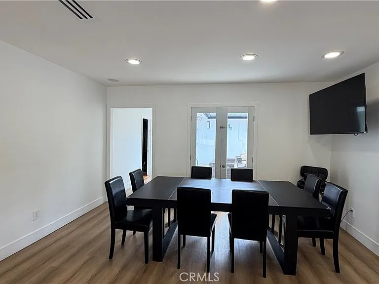 5855 Shirley Ave — Photo 10