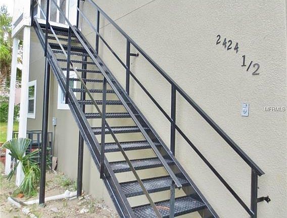 3rd image of 2424 1/2 E 18th Ave