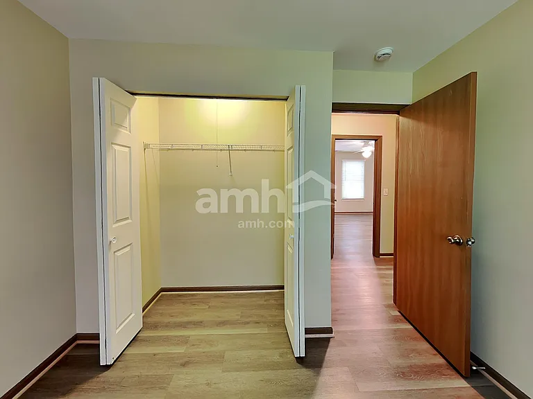 21216 W Chastworth Ln — Photo 14