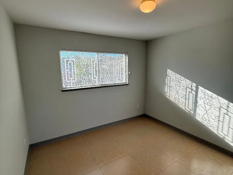 11725 Monogram Ave — Photo 18