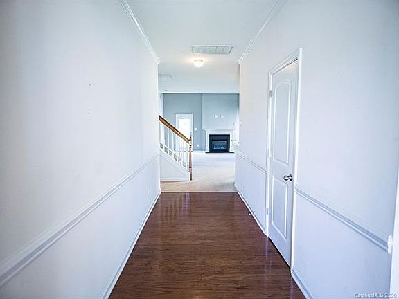 3rd image of 105 Clover St
