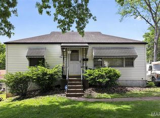 1941 Farrell Dr, Saint Louis, MO 63133