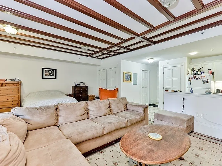17 Bay State Rd #G — Photo 1