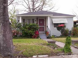 908 Bowden St, Savannah, GA 31415