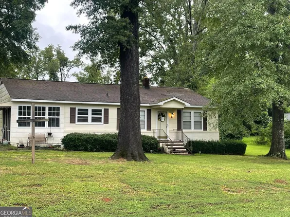 325 Water St, Washington, GA 30673