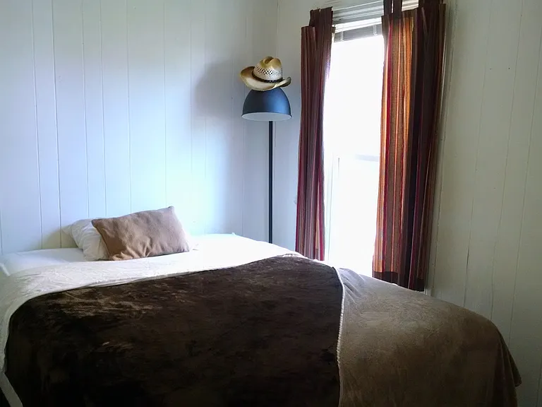 377 Rimmon St #4 — Photo 8