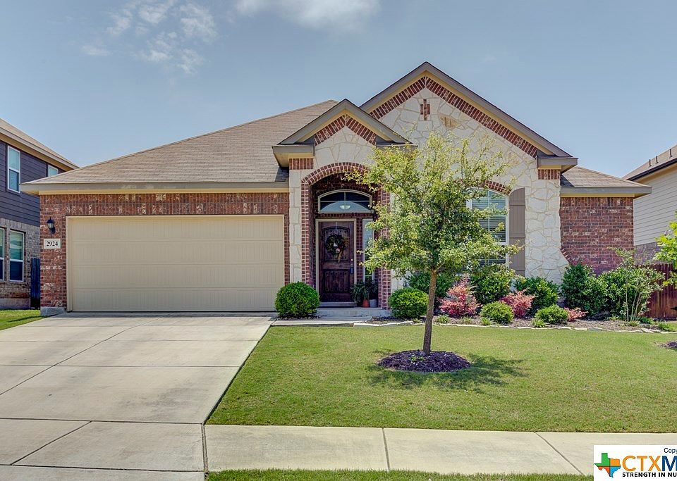 1st image of 2924 Mistywood Ln