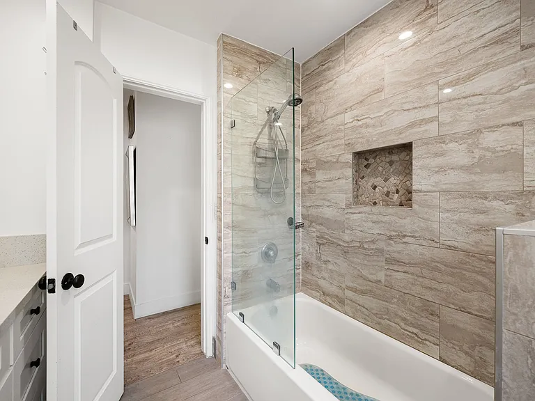 5655 Natick Ave — Photo 17