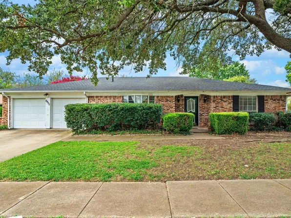 6425 Arthur Dr, Edgecliff Village, TX 76134