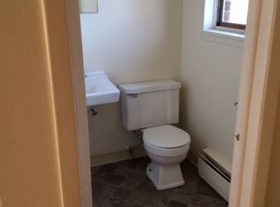 91 Village Wood Dr APT 3, Waterbury, CT 06705