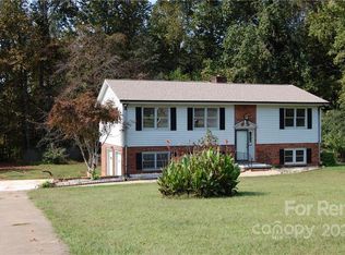 86 Arthurs Dr, Rutherfordton, NC 28139