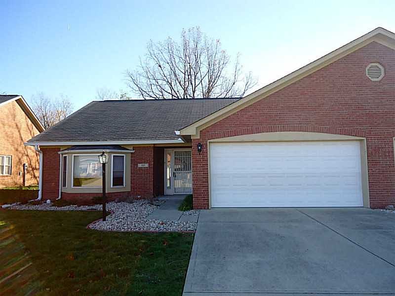 1st image of 355 Waterford Ln