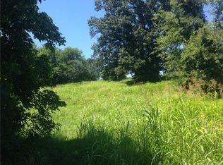 1145 John Sharp Rd, Columbia, TN 38401