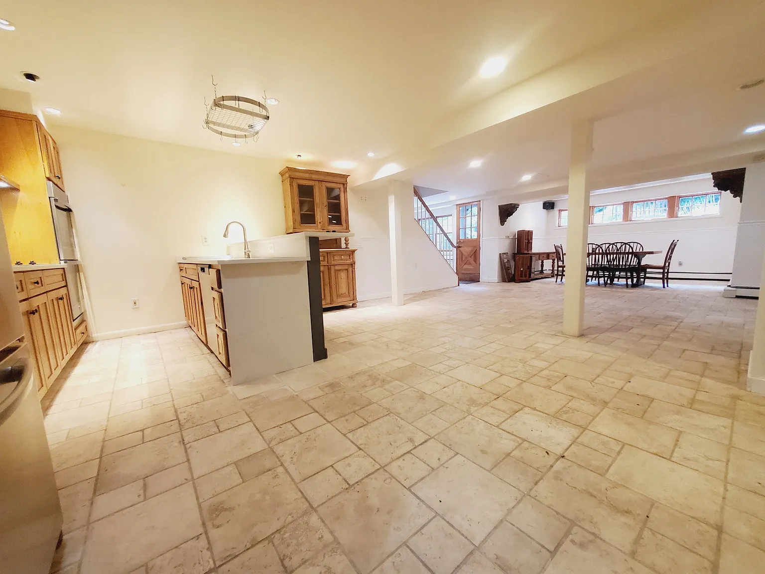 1 bed, 1.0 bath, 1000 sqft, $2,000 — Photo 3