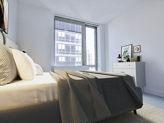 4th image of 3 W 36th St Penthouse 1A
