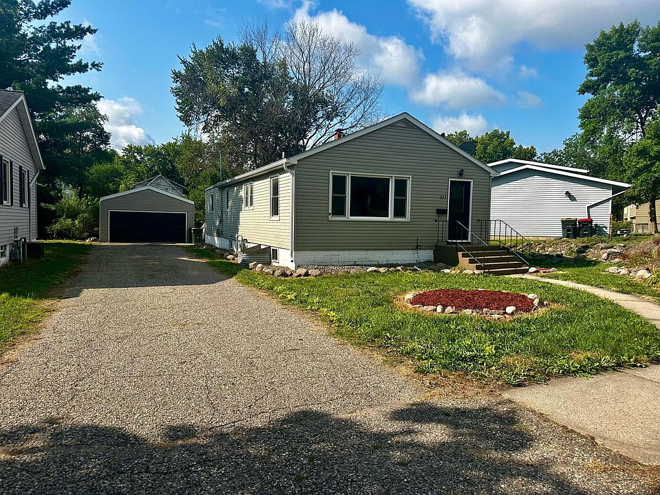 1st image of 351 6th Ave