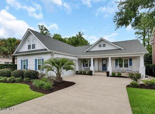 706 Bedminister Ln, Wilmington, NC 28405