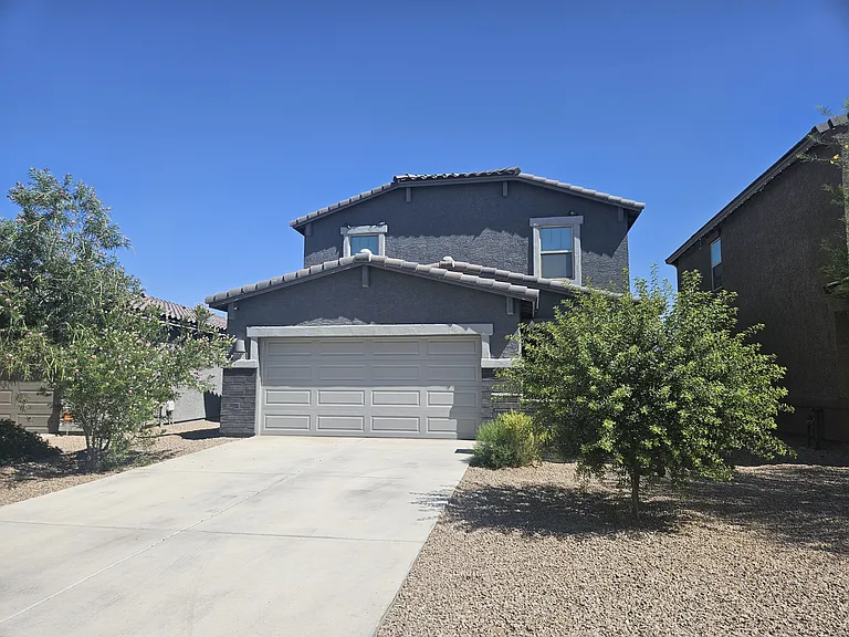 10679 W Golson Dr — Photo 2