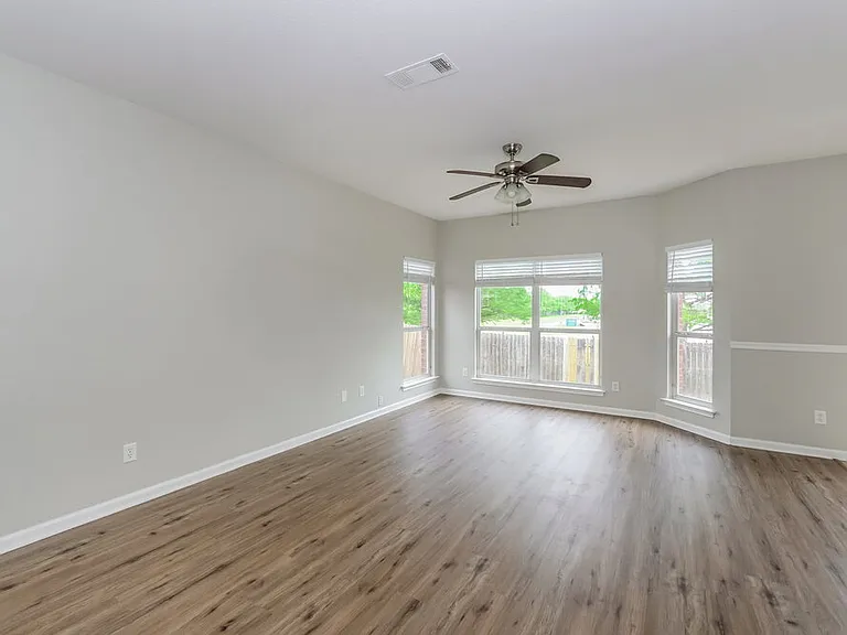 6357 Claire Dr — Photo 6