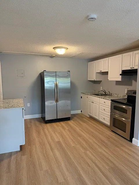2 bed, $1,800 — Photo 3