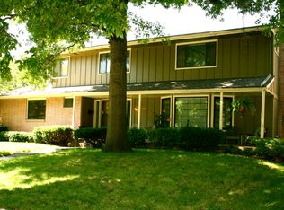 1028 W 70th St, Kansas City, MO 64113