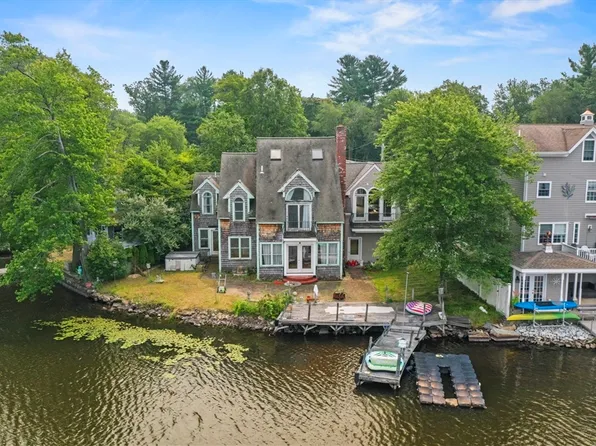 9 Lakeside Ave, Chelmsford, MA 01824