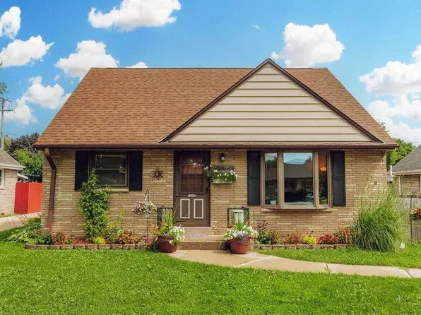 4484 South 5th PLACE, Milwaukee, WI 53207