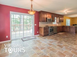 100 E Shore Dr, Newton, NJ 07860