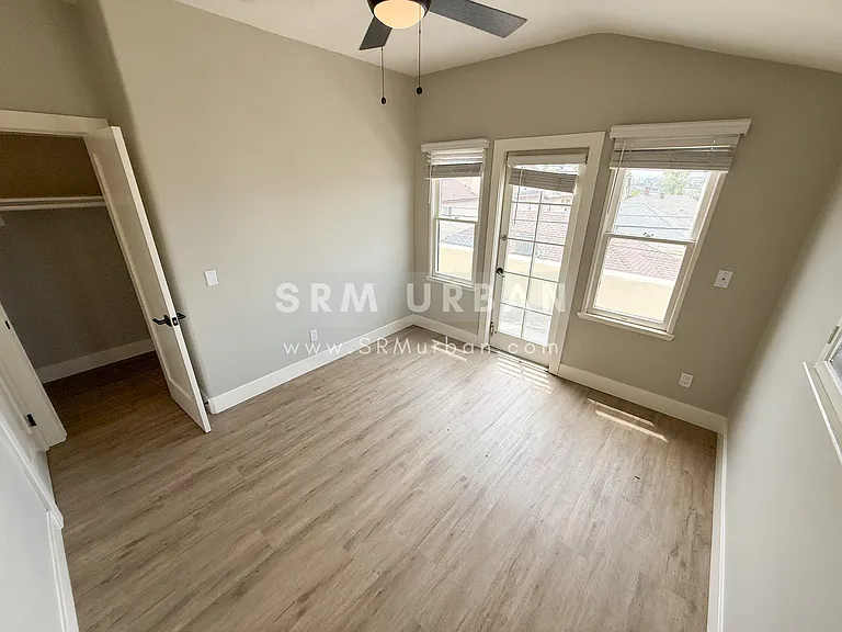 4290 Campus Ave #1/2 — Photo 10