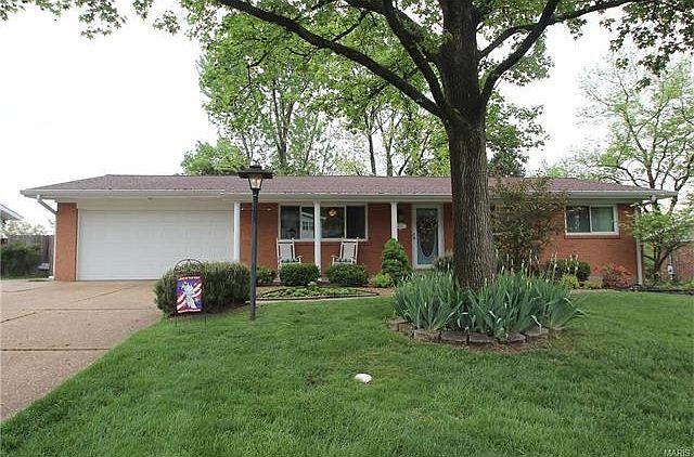 1st image of 4236 Sunnyview Dr