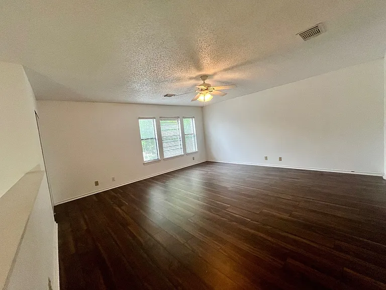 7734 Oakhill Park Dr — Photo 17