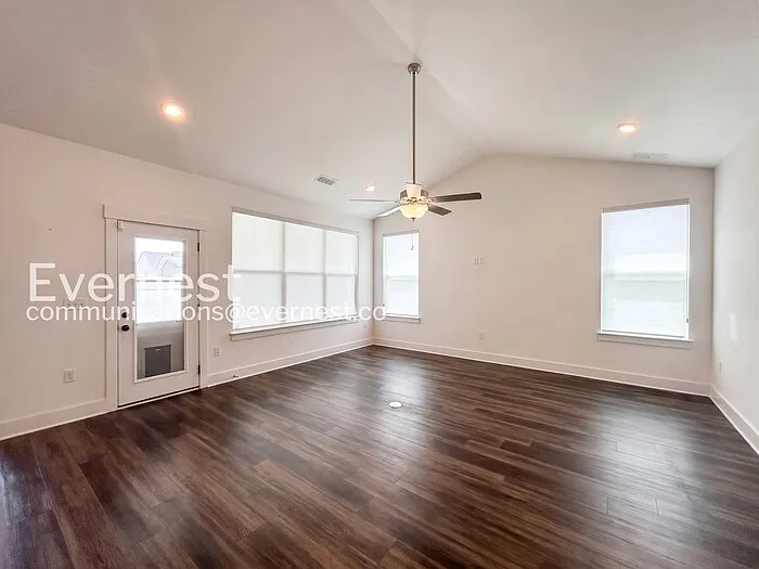 2311 Murano Dr — Photo 6