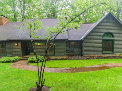 2885 Millgate Dr, Willoughby, OH, 44094