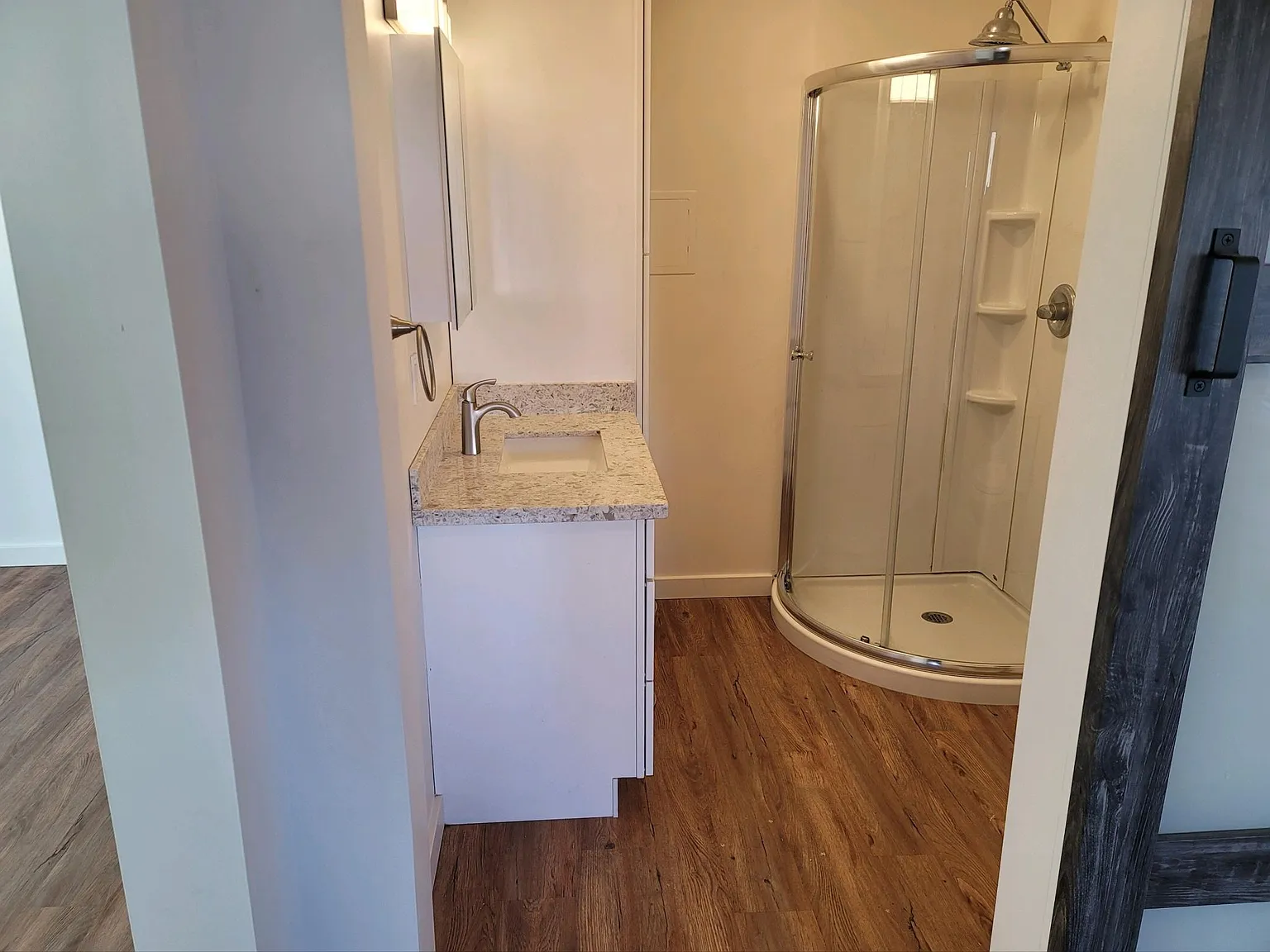 1 bed, 600 sqft, $1,900 — Photo 4