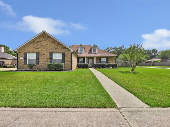 200 Milo St, Dayton, TX 77535