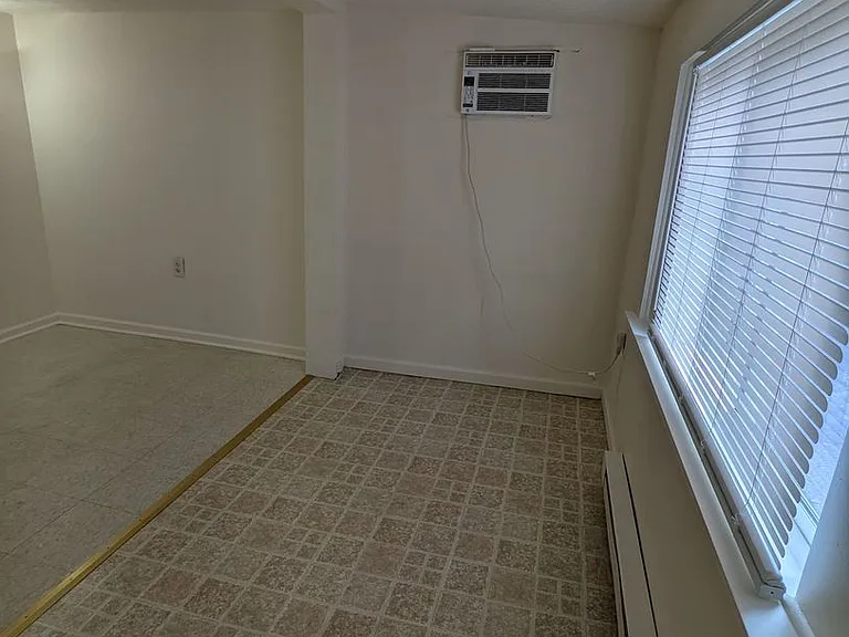 351 Eagle School Rd — Photo 4