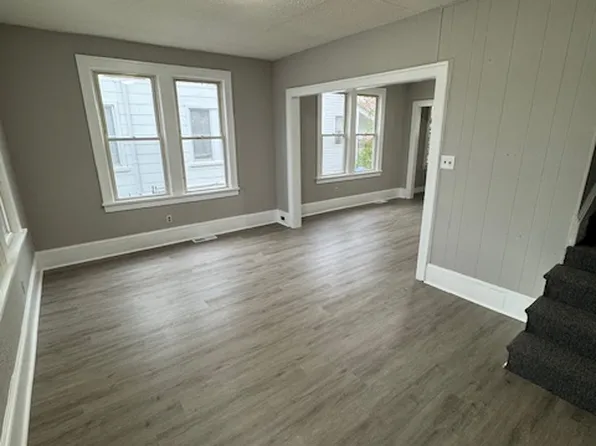 334 W Main St, Elkton, MD 21921