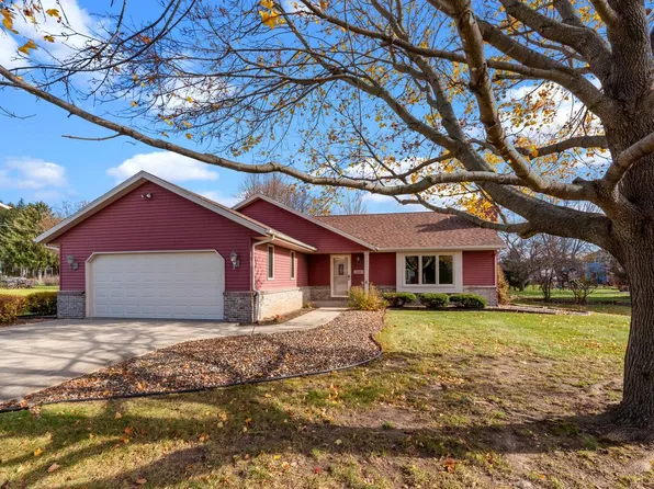 3890 Thornapple ROAD, Slinger, WI 53086