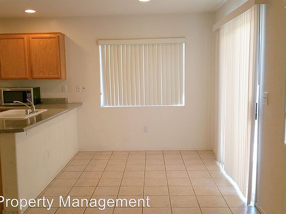 3rd image of 10449 Chrisman Ave