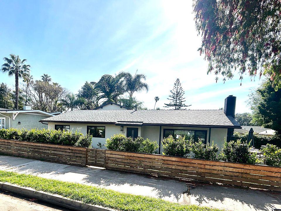 1st image of 711 Eucalyptus Ave
