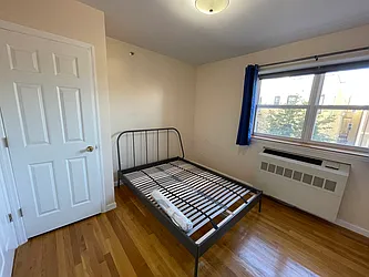 Rented by Metropolis International Realty Inc.