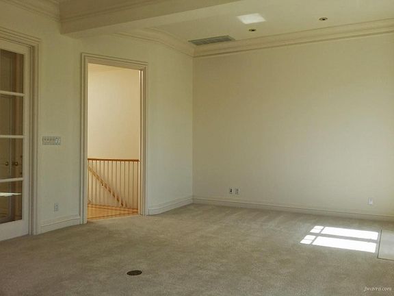 3rd image of 3320 Clay St #3322