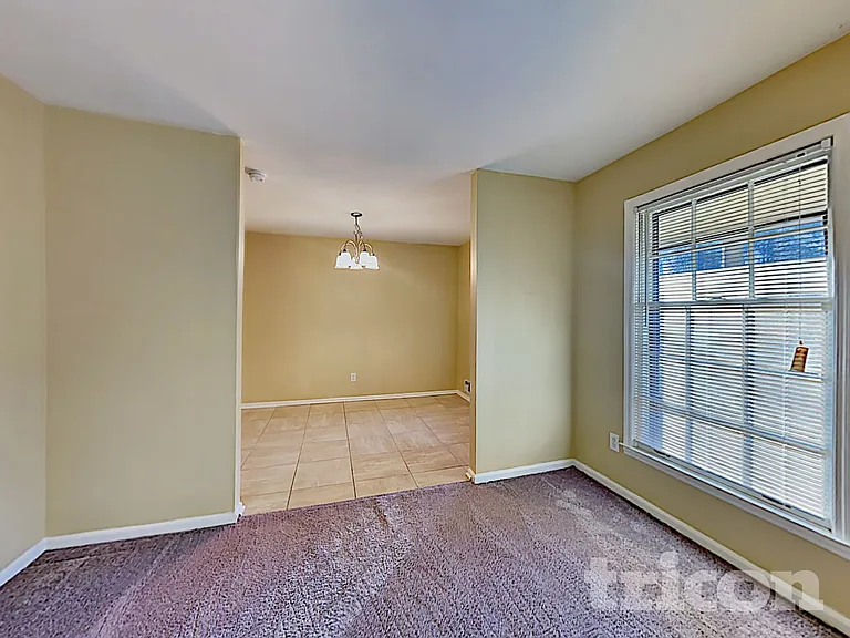 1992 Tara Cir — Photo 3
