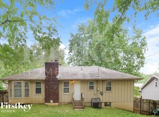 11901 E 56th Ter, Kansas City, MO 64133