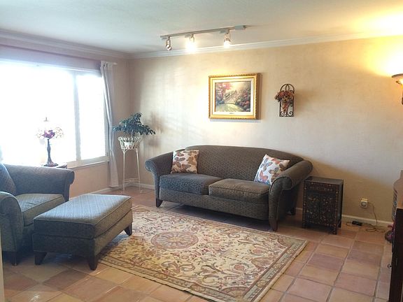 4th image of 5907 Chesbro Ave
