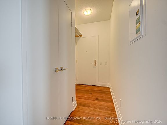 4th image of 83 Redpath Ave #1602
